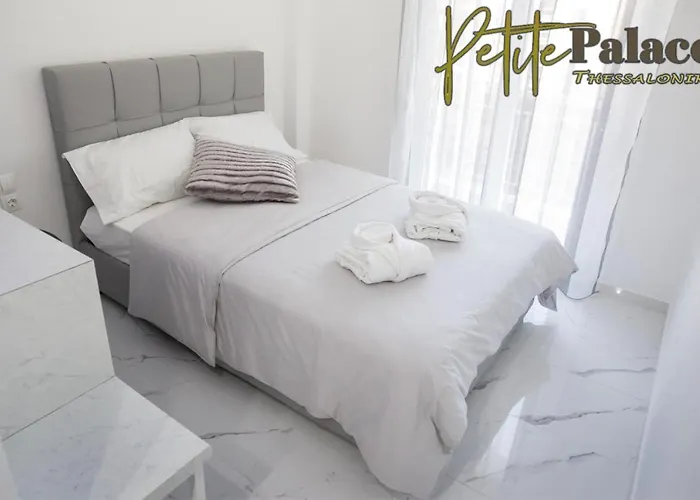 Petite Palace Aristotelous 7