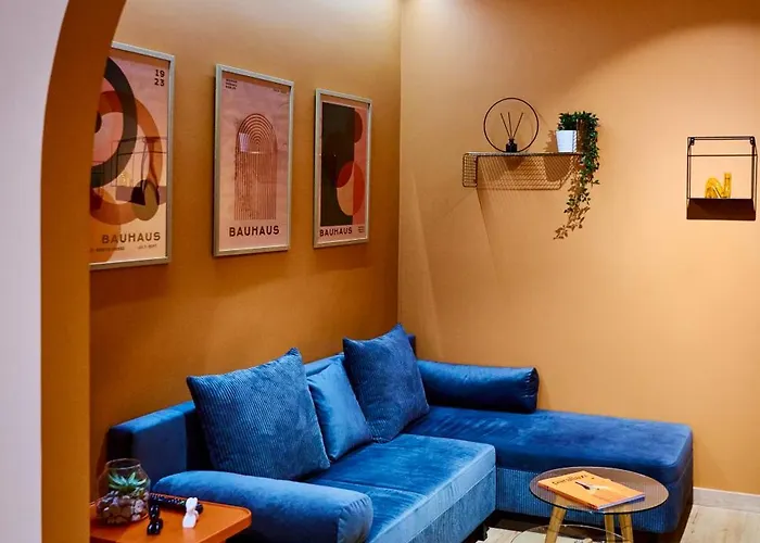 The Arch Suite