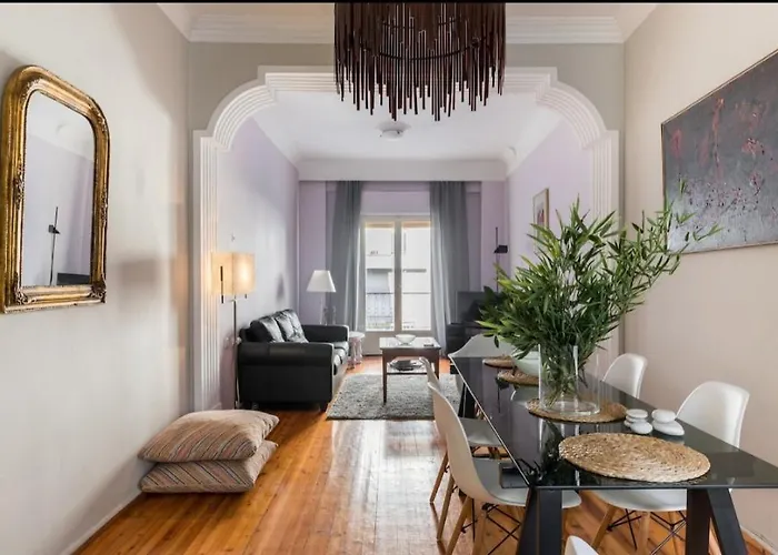 Central Luxury Apartment At Proxenou Koromila
