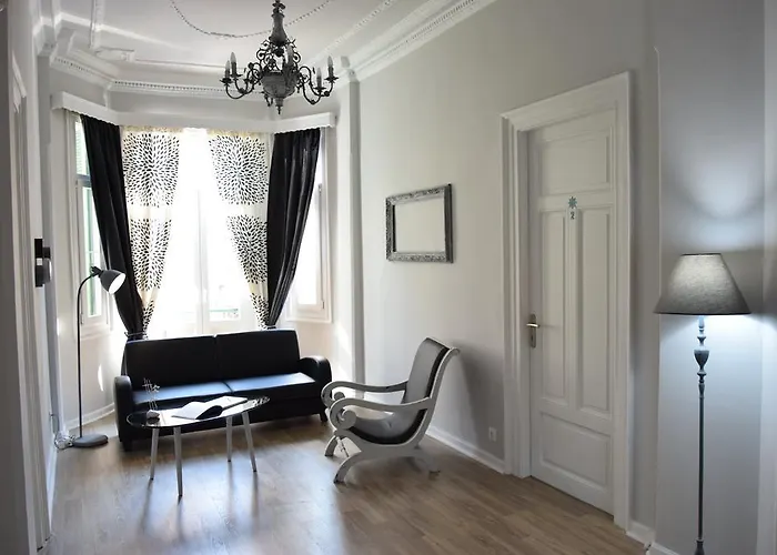 Megaron11 Apartments