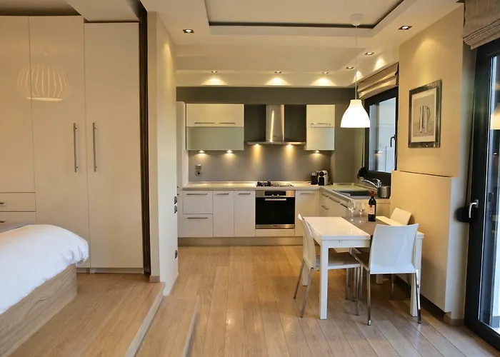 Navarinou Loft Apartment