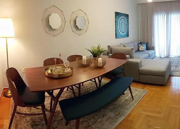 Royal Deluxe Apt.