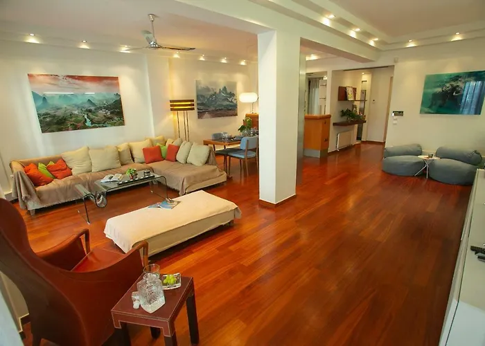 The Lux Gorgeous Apartment