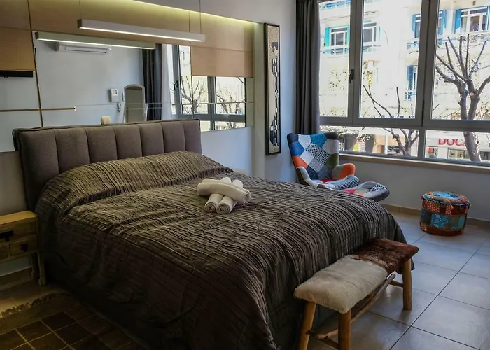 Luxury Cozy Large Apartment In The City Center