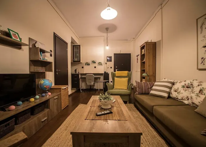Octagon Apartments, Nilie Hospitality Mgmt