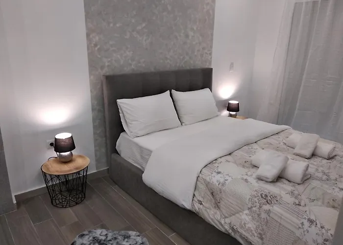 Navarino Jacuzzi Studio