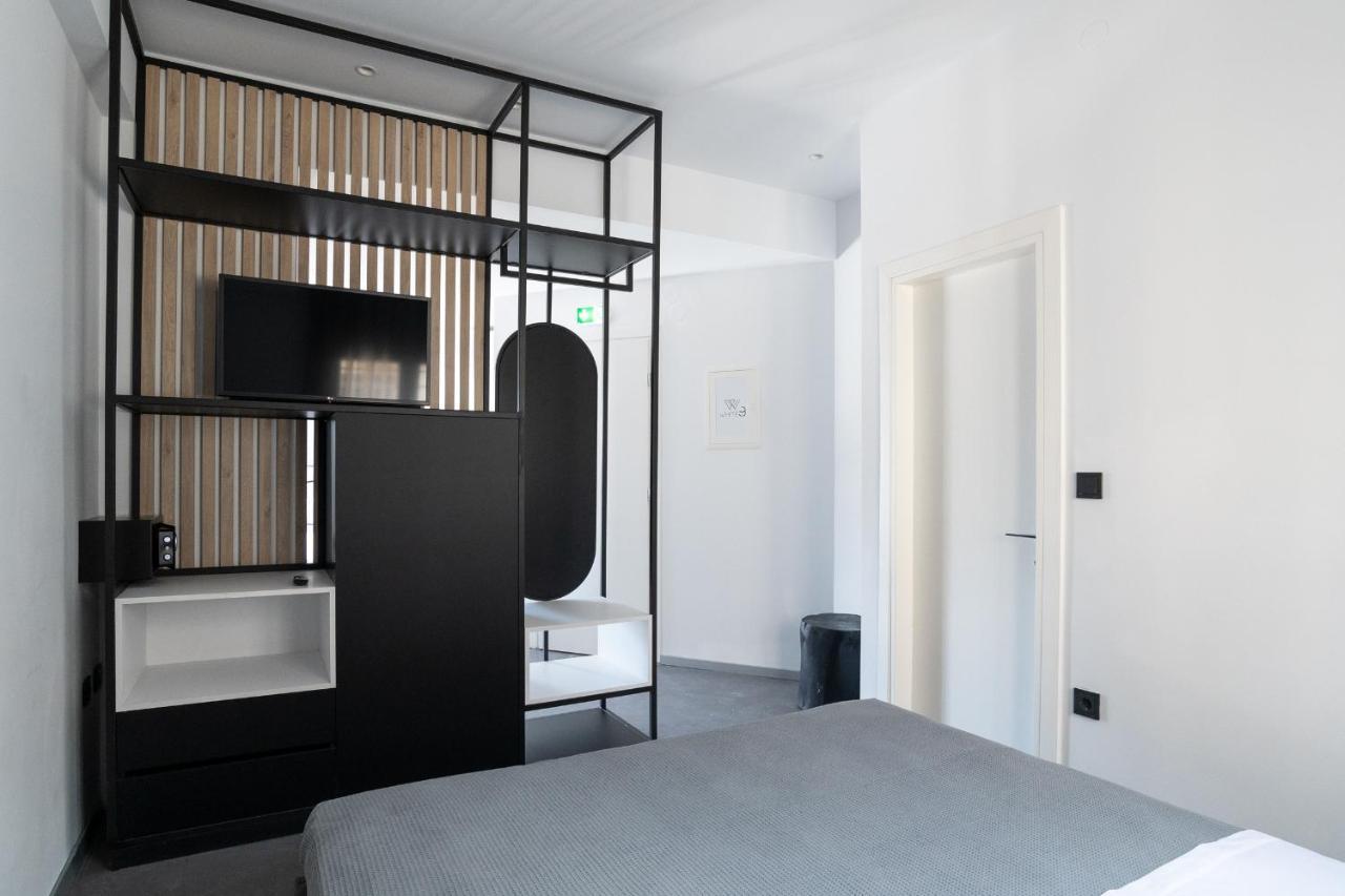 White 9 Bed & Breakfast Thessaloniki