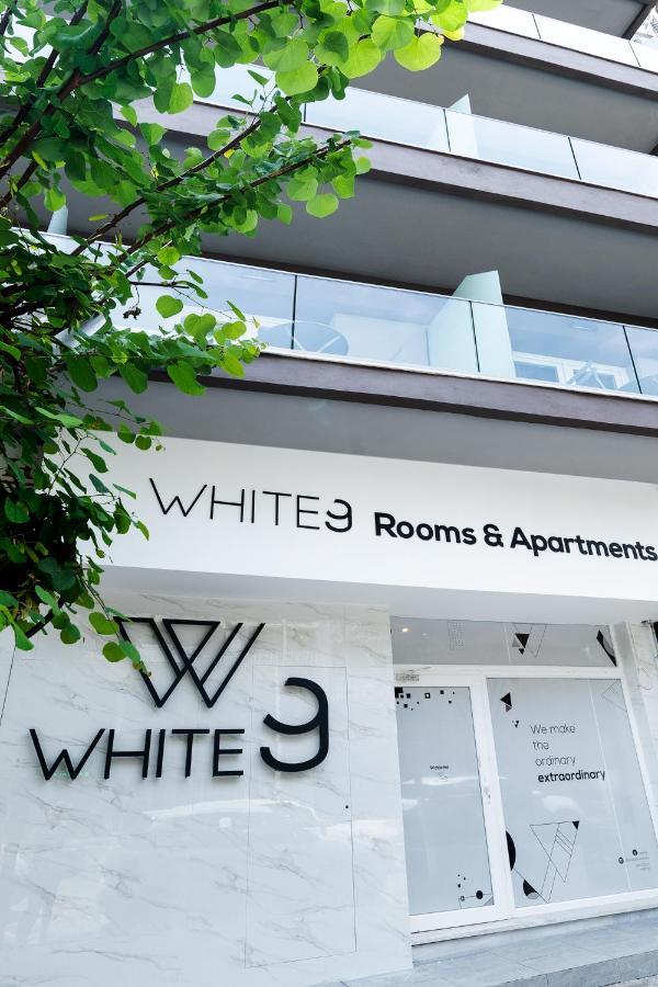 White 9 Bed & Breakfast 2*