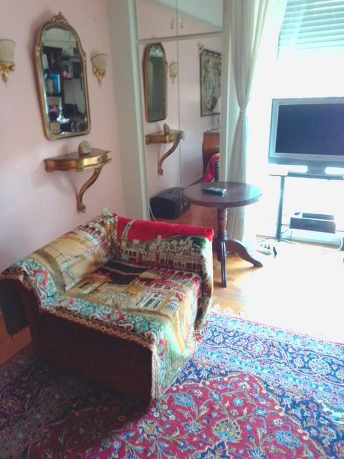 Apartment Sunny Quiet Apt *