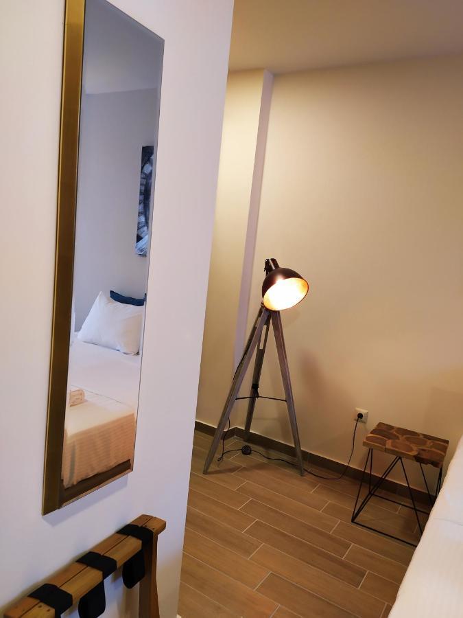 La Place De La Gare - New Subway Station Apartment *