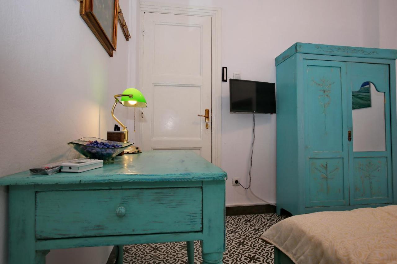 Vintage 1930's Flat In The Center Of Thessaloniki