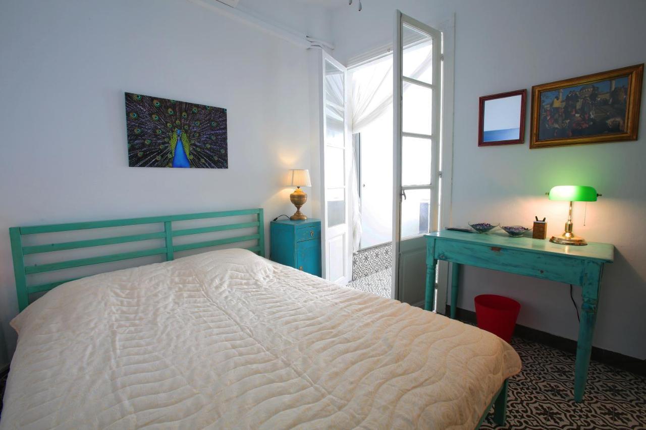 Vintage 1930's Flat In The Center Of *