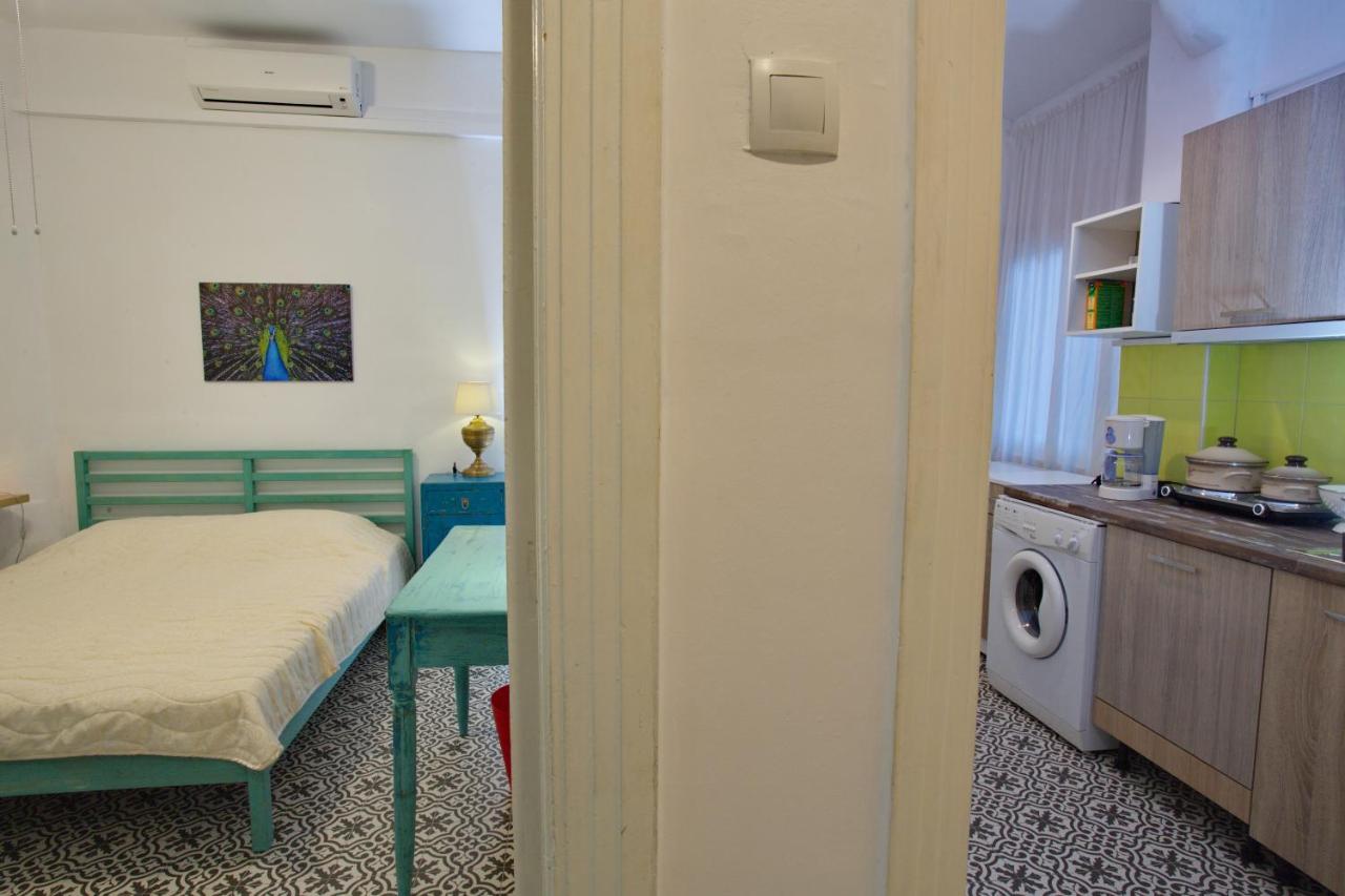 Apartment Vintage 1930's Flat In The Center Of