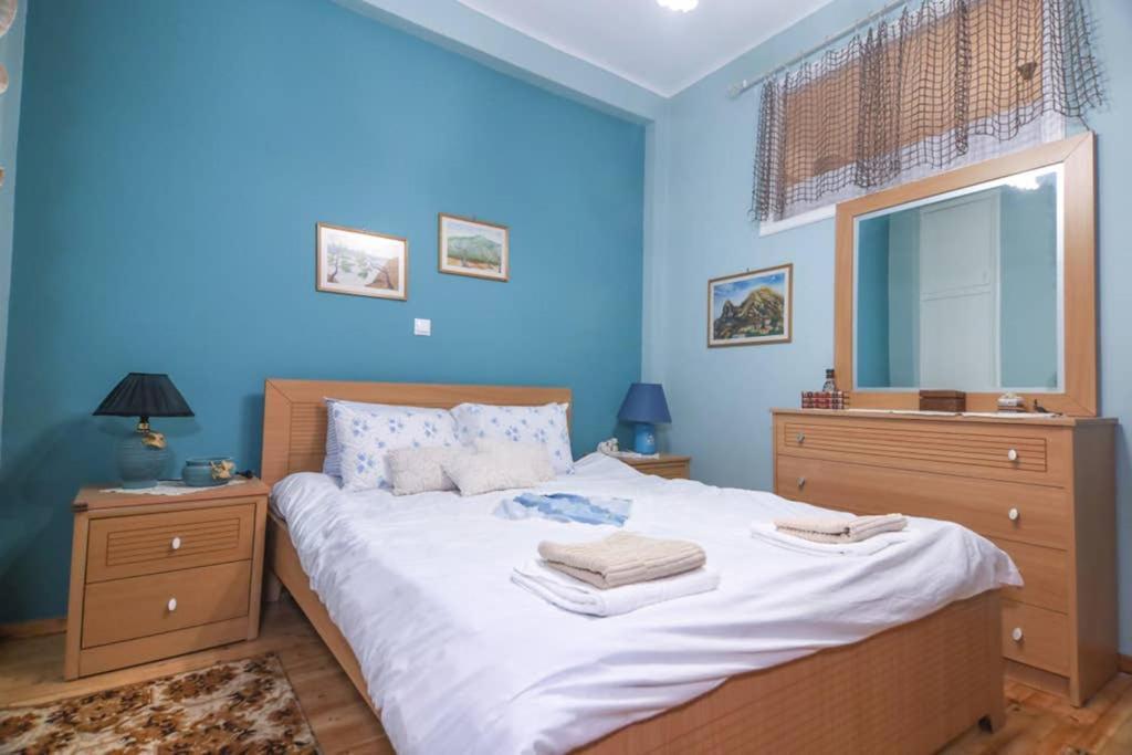 Apartment Quiet, Fully Refurbished In *