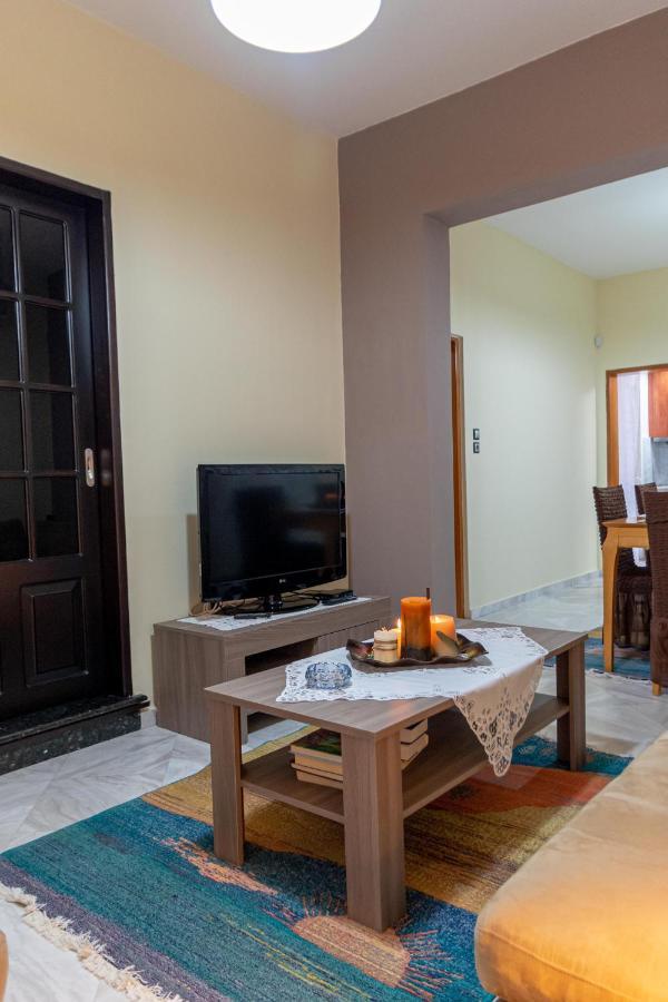 Foteini Apartment *