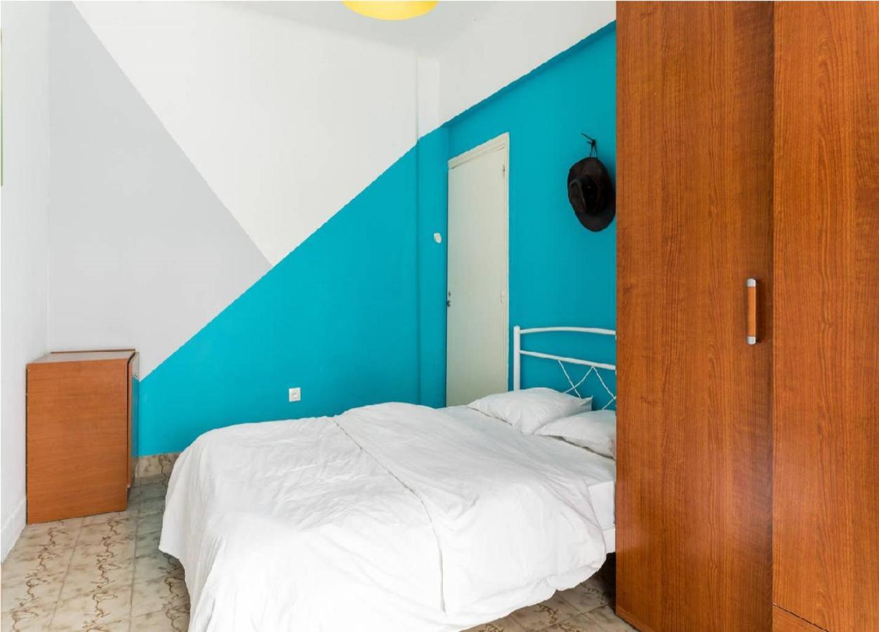 Apartment 2bd- Perfect Location With Square View *