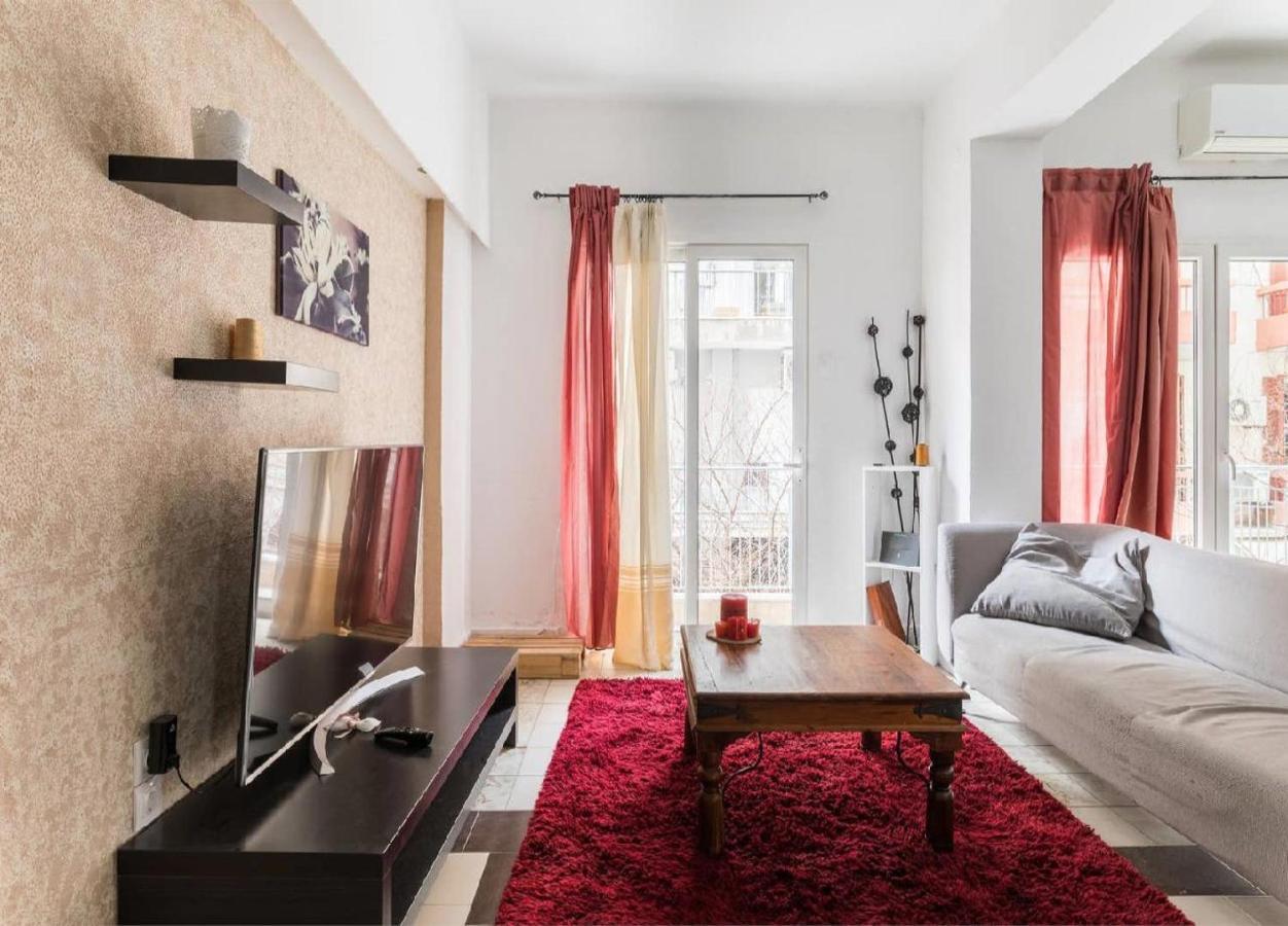 Apartment 2bd- Perfect Location With Square View Thessaloniki