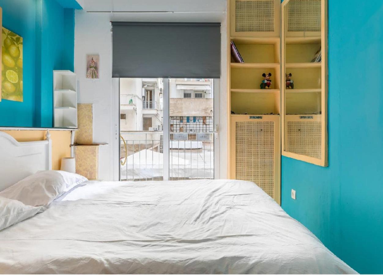 2bd- Perfect Location With Square View Apartment *