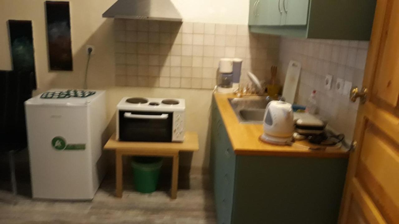 Mini Neighboring The Center Apartment *