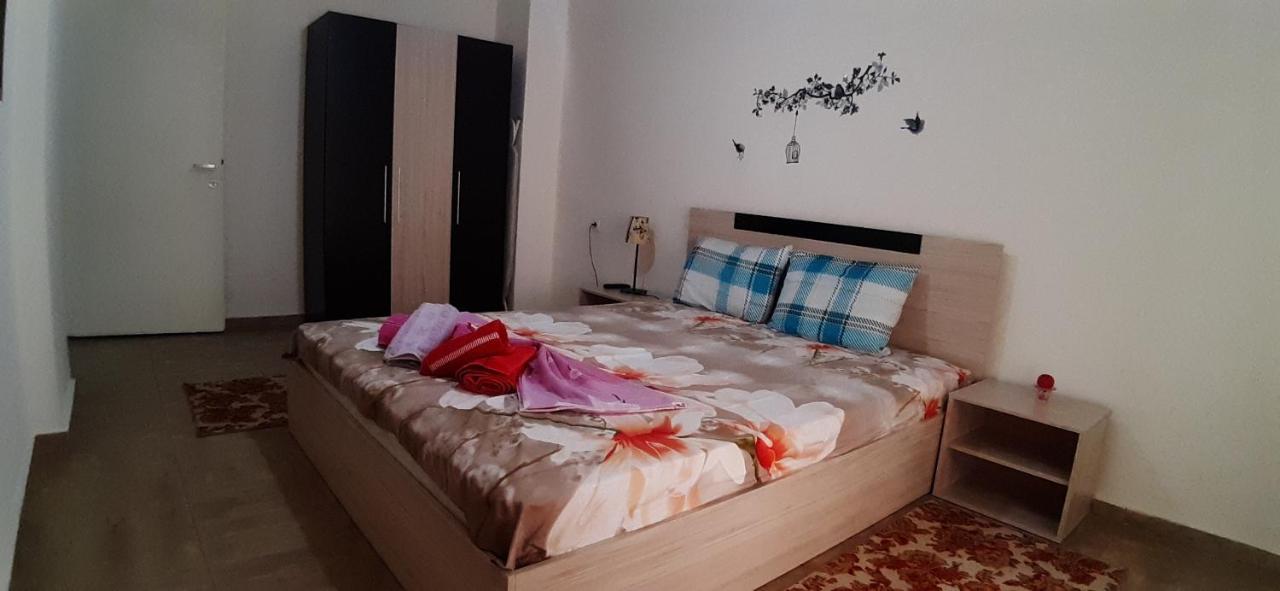 Kosta's 2 Appartement *