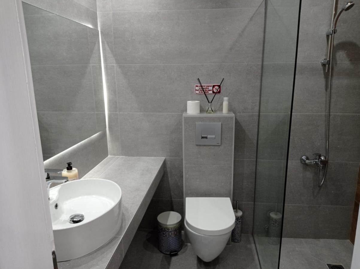 Vh Executive * Thessaloniki