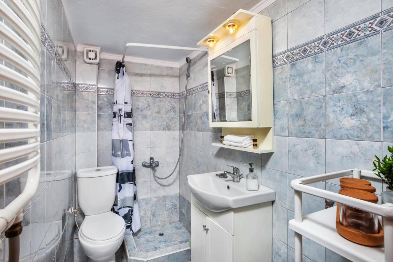 Apartment Charlot House