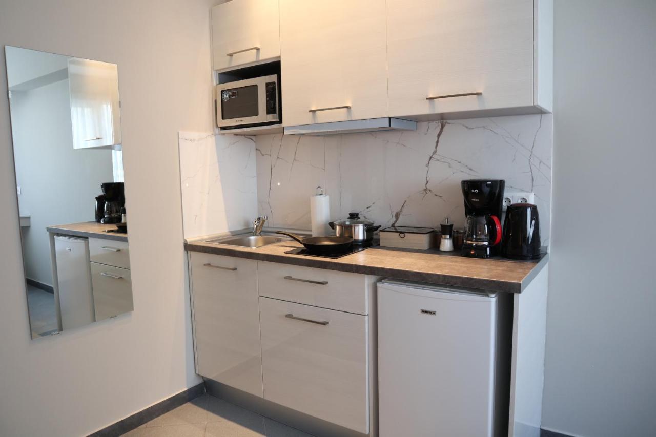 Ladadika Luxury