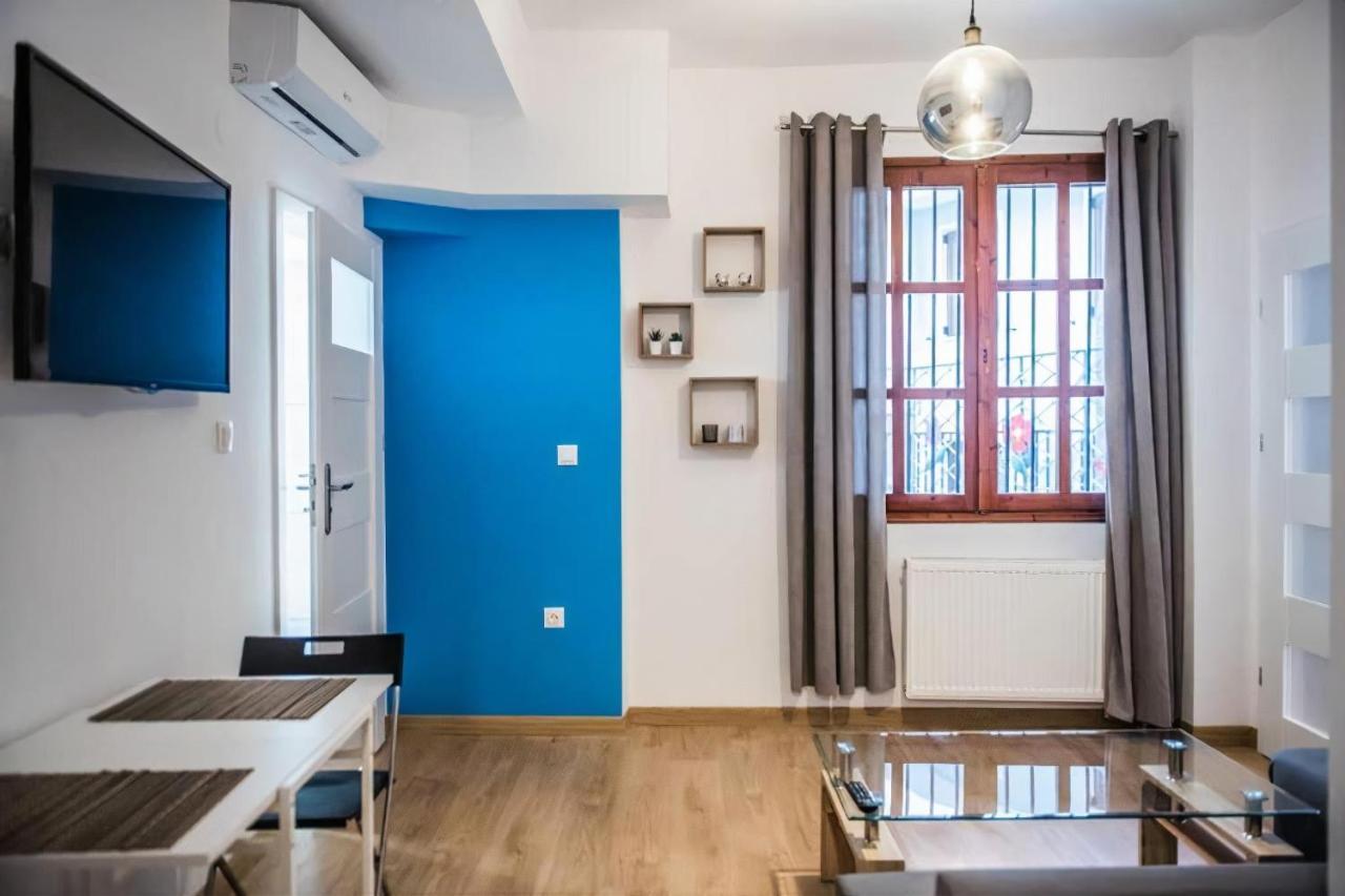 Apartment Blue Geranium With Private Backyard Thessaloniki