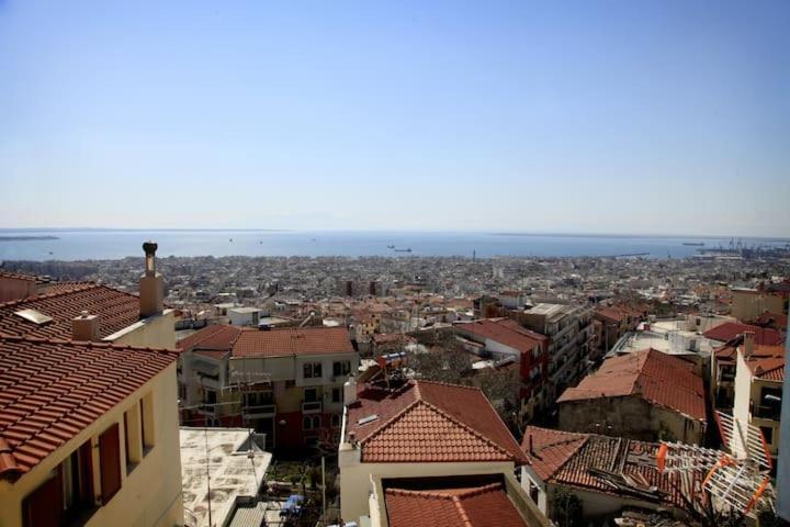 The Best View Of Center Apartment *