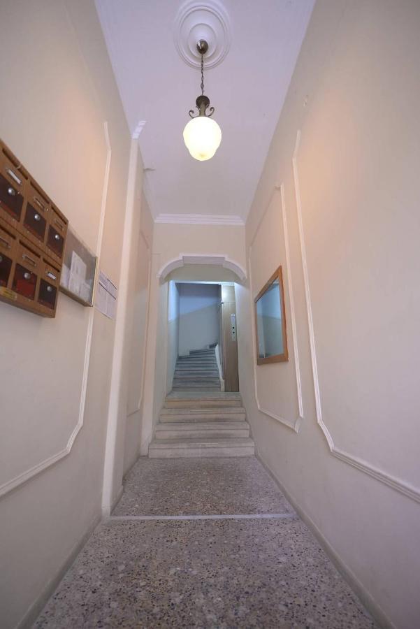 5stars In Historical Center Apartment