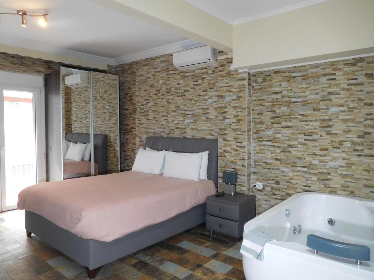 Luxury Living And Apartamento