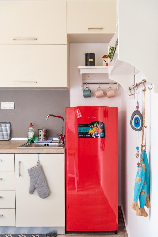 Retro Boutique Apt W Balcony In Historical Area *