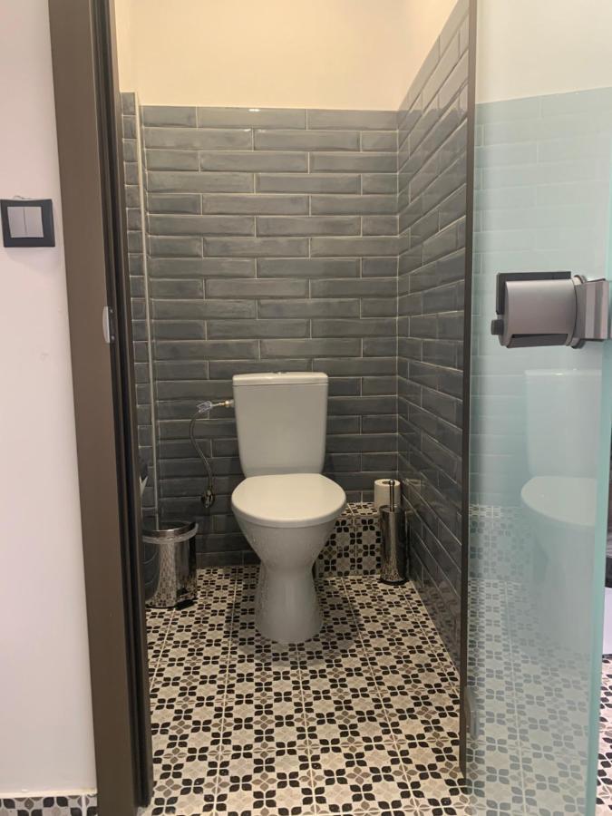 White Bottle Superior Apartment *