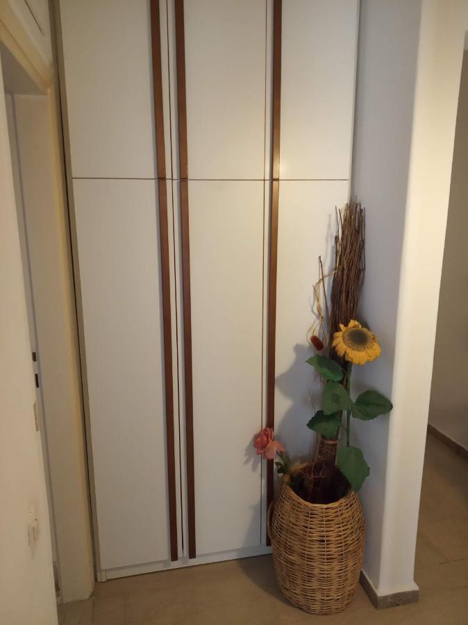 Daire Beautiful -up To 4 Guests- Close To City Centre! Selanik