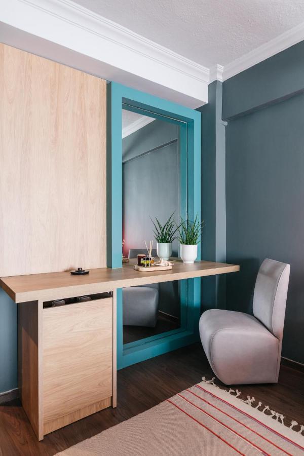Apartment Ladadika Design, Philian And Thessaloniki