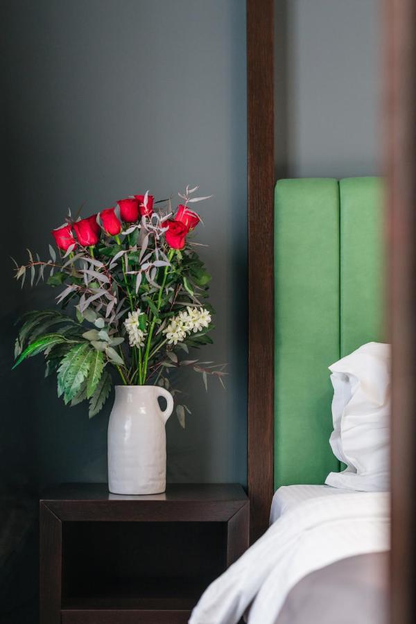 Ladadika Design, Philian And Thessaloniki