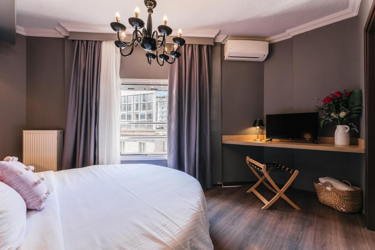 Ladadika Design, Philian And Apartment