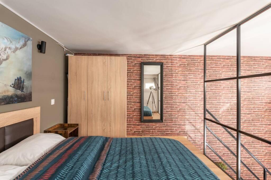Apartment Industrial Loft Near Seaside W 200mbps *