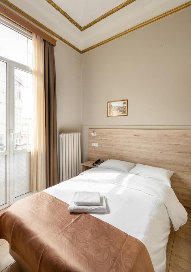 Nea Metropolis 3*