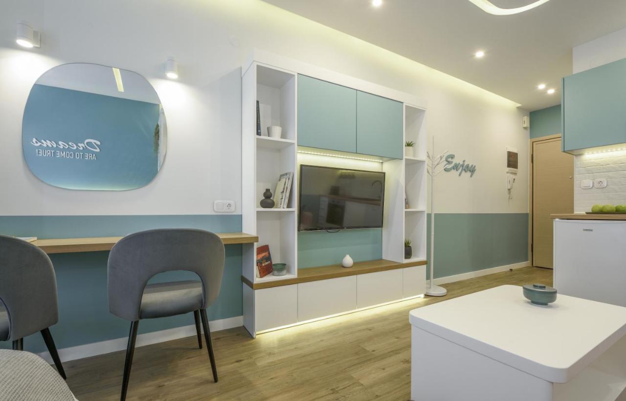 Apartment τhe Half Root In The Heart Of Center Thessaloniki