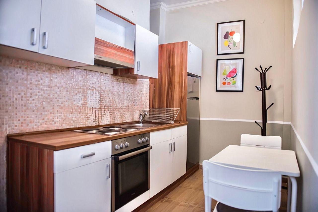Apartment #isabelle Apt By Halu! *