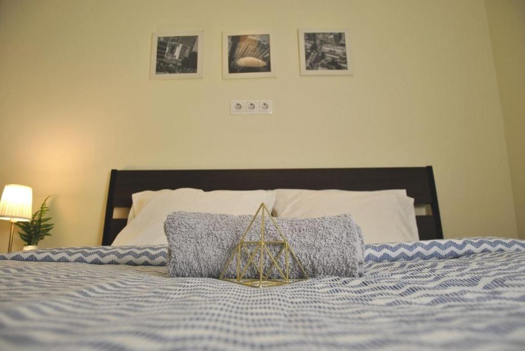 Houseloft Grand Central Apartment *