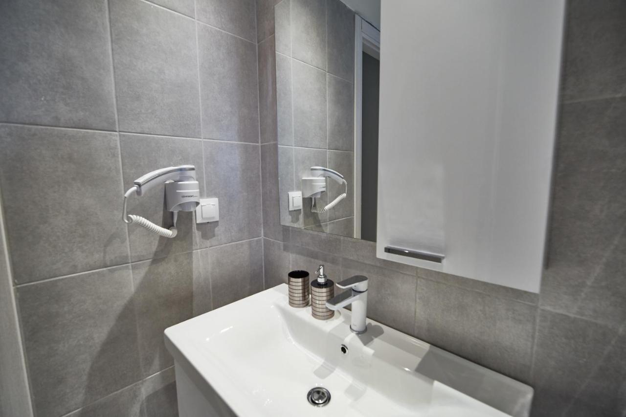 Apartment Spacious And Cozy In Thessaloniki
