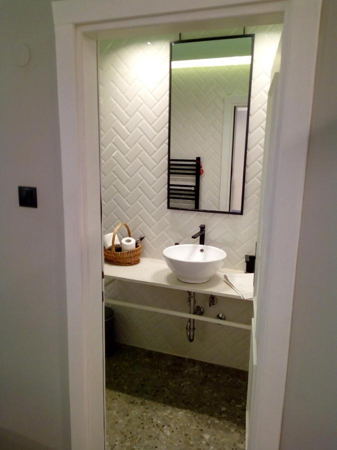 Apartment Agias Sofias Square Stunning *