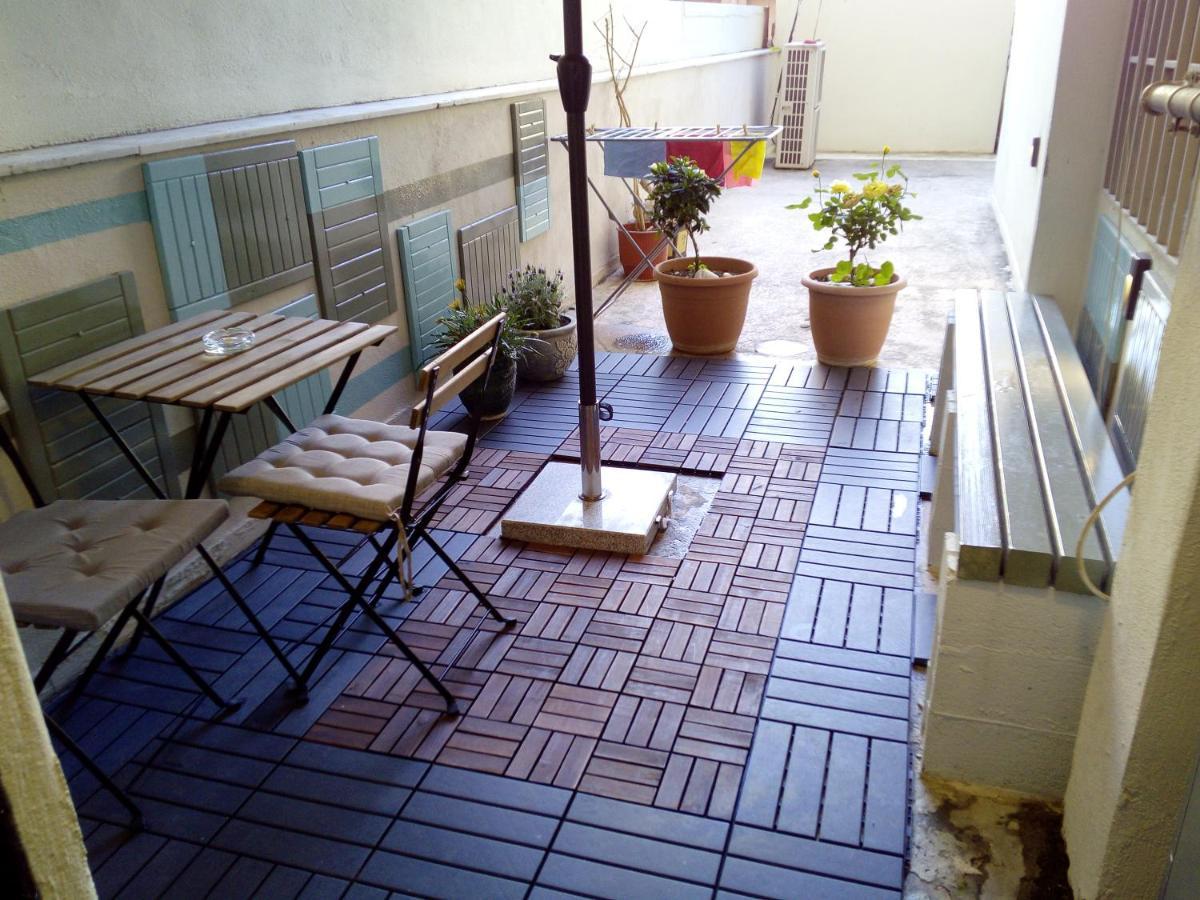 Agias Sofias Square Stunning Apartment *