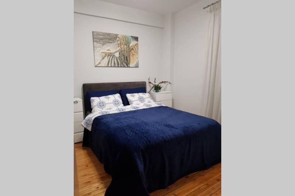 City Center Vibes Seaside Apartment