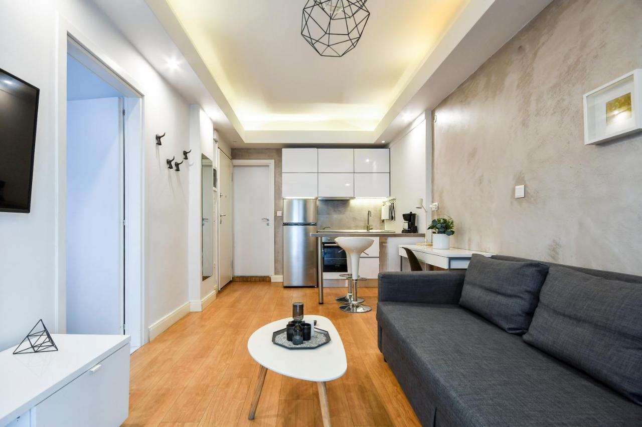#skgh αvra & Ariadni - Whitetower Citycenter