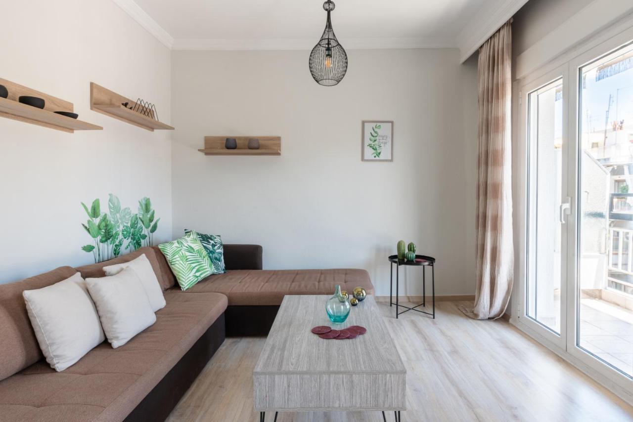 Cozy Next To Center Apartment *