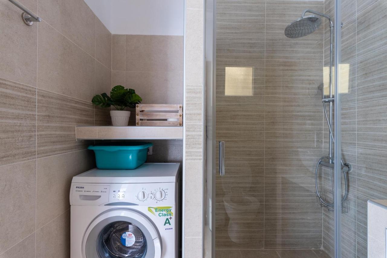 90m² 2 Slaapkamer, 1 Privé Badkamer In Vadaris-dikastiria District Thessaloniki