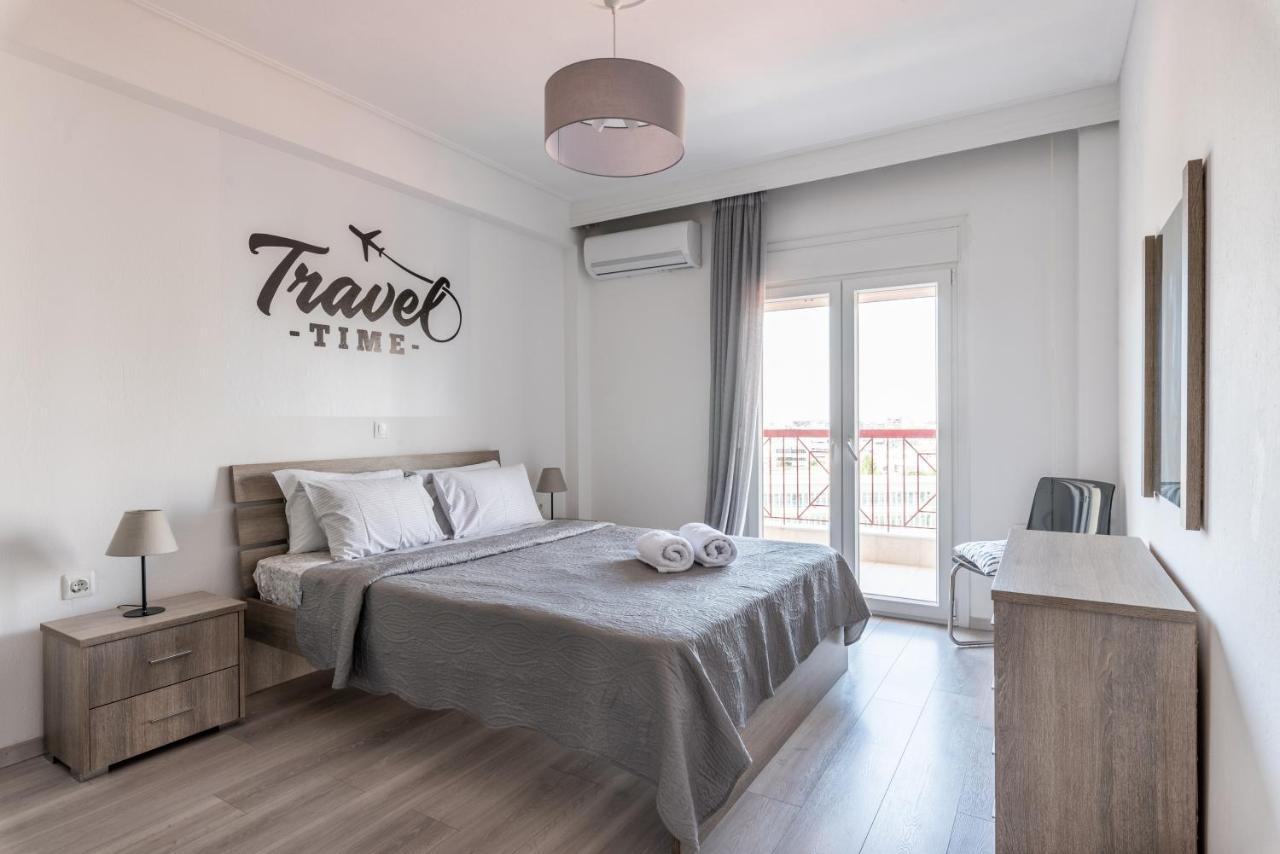Minimalist W/ View * Thessaloniki